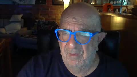 Snapshot of patvac chatting on February 1, 2025, 2:45 pm patvac online show from February 1, 2025, 2:45 pm