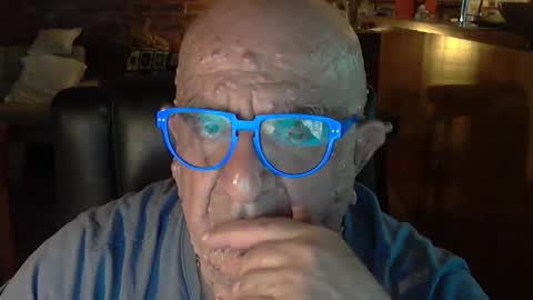 Snapshot of patvac chatting on February 10, 2025, 1:22 pm patvac online show from February 10, 2025, 1:22 pm
