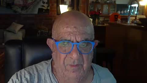 Snapshot of patvac chatting on March 5, 2025, 1:39 pm patvac online show from March 5, 2025, 1:39 pm