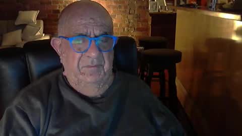 Snapshot of patvac chatting on September 28, 2025, 3:39 pm patvac online show from September 28, 2025, 3:39 pm