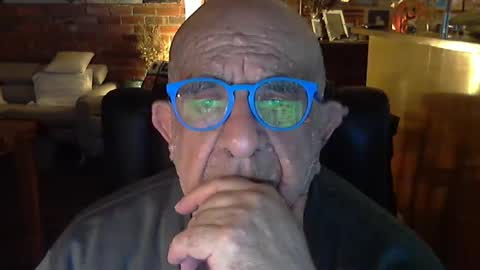 Snapshot of patvac chatting on May 7, 2026, 2:11 pm patvac online show from May 7, 2026, 2:11 pm