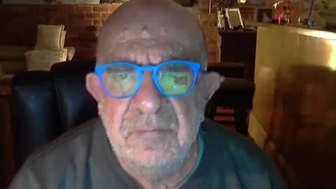 Snapshot of patvac chatting on June 4, 2026, 2:56 pm patvac online show from June 4, 2026, 2:56 pm