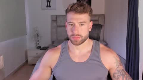 PAUL ROGER online show from September 11, 2025, 10:32 pm