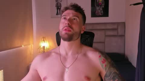 PAUL ROGER online show from April 25, 2026, 7:55 pm