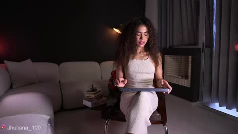 Paula online show from May 11, 2026, 9:01 pm