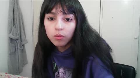 Snapshot of paulainblue chatting on September 22, 2025, 2:46 am   online show from September 22, 2025, 2:46 am