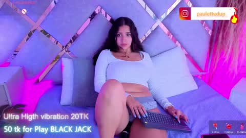 Snapshot of paulette_dupont_ chatting on June 6, 2026, 2:38 am paulette_dupont_ online show from June 6, 2026, 2:38 am