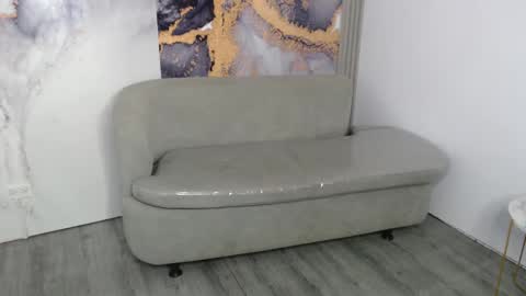 Live 800am 200pm COLOMBIAN HOUR online show from January 31, 2025, 11:13 pm