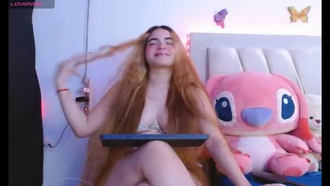 Pau online show from May 16, 2026, 3:03 am