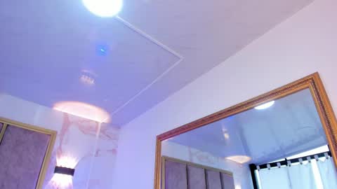 Paulina online show from March 4, 2025, 3:48 pm