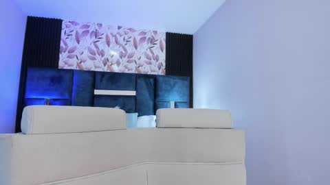 Paulina online show from March 14, 2026, 12:21 pm