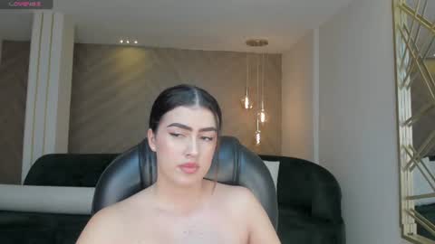 Paulina Santos  online show from July 14, 2026, 8:14 pm