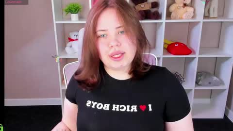 Erica online show from May 3, 2026, 9:48 am