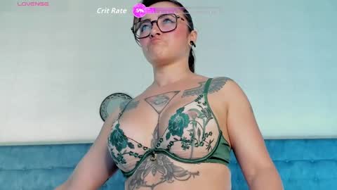 Paulina Blue online show from October 1, 2025, 9:21 pm