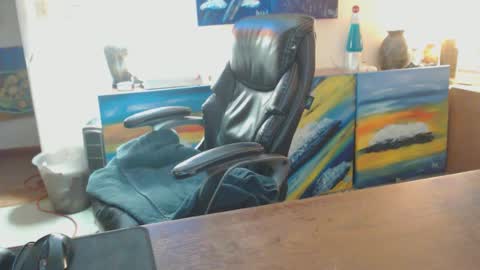 Snapshot of paulleroy chatting on March 3, 2025, 10:42 pm paulleroy online show from March 3, 2025, 10:42 pm