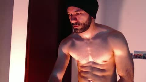 Snapshot of paulripped chatting on March 31, 2026, 12:01 am Paul online show from March 31, 2026, 12:01 am