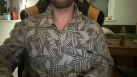 love bush online show from March 9, 2025, 12:31 am