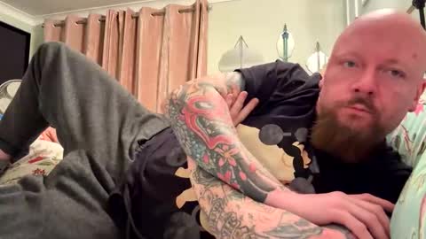 Snapshot of paulyb445 chatting on February 8, 2026, 6:11 pm paulyb445 online show from February 8, 2026, 6:11 pm