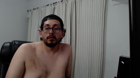 Snapshot of paynedr chatting on April 11, 2026, 2:27 am Fabio online show from April 11, 2026, 2:27 am