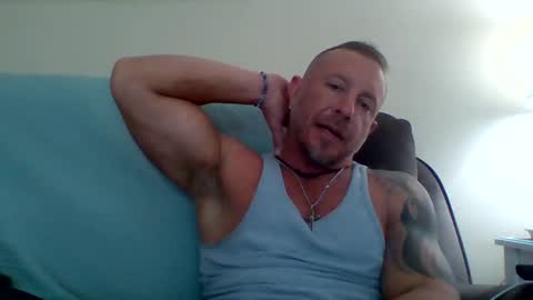 paytondaniel44 online show from April 17, 2026, 6:55 pm