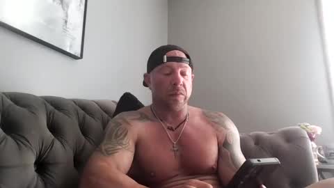 paytondaniel44 online show from June 6, 2026, 3:28 pm