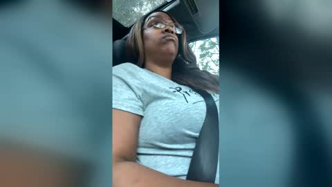 Snapshot of pcaring86 chatting on February 10, 2026, 10:03 pm pcaring86 online show from February 10, 2026, 10:03 pm