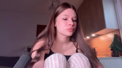 Snapshot of peaceful_oblivion chatting on May 19, 2026, 6:47 pm Sandra Next Stream pm MSK 5 pm UTC1pm EDT online show from May 19, 2026, 6:47 pm