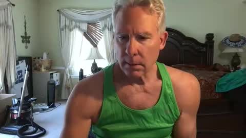 peacemakerone1 online show from May 12, 2026, 5:43 pm