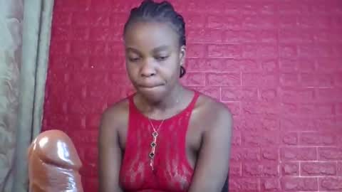 Snapshot of peach_melbah chatting on April 22, 2026, 9:33 am peach_melbah online show from April 22, 2026, 9:33 am