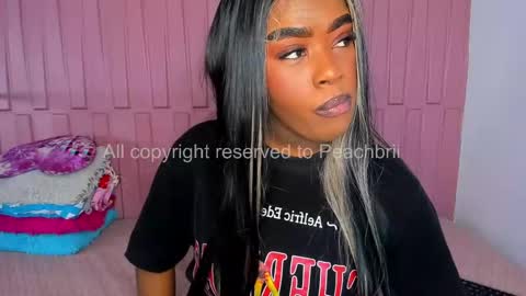 Briana online show from September 17, 2025, 1:35 pm