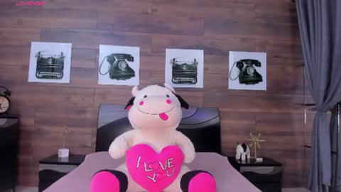 Briana online show from July 9, 2026, 1:04 pm