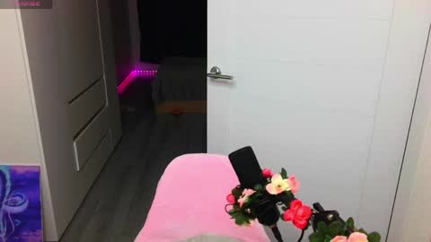 Peachy online show from March 26, 2026, 10:37 pm