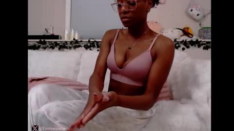 Snapshot of peachypeachgirl chatting on February 8, 2025, 4:03 am peachypeachgirl online show from February 8, 2025, 4:03 am