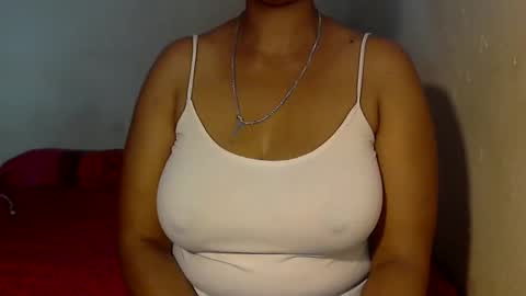 Snapshot of pearassmmm chatting on October 13, 2025, 12:05 pm pearassmmm online show from October 13, 2025, 12:05 pm