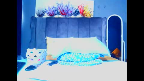 Pearl online show from September 19, 2025, 12:39 pm