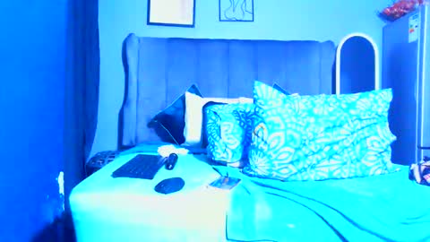 Pearl online show from June 2, 2026, 6:54 pm