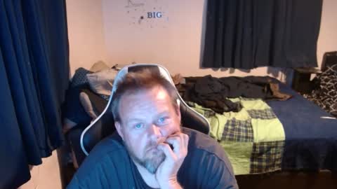 Snapshot of pecker40 chatting on December 22, 2024, 6:28 am pecker40 online show from December 22, 2024, 6:28 am