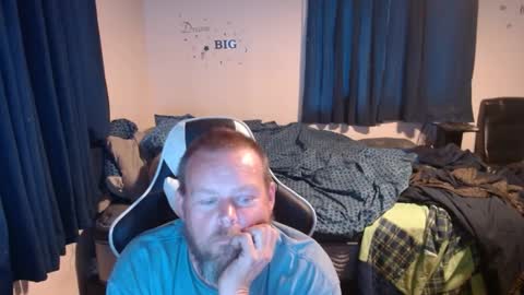 Snapshot of pecker40 chatting on January 26, 2025, 10:13 pm pecker40 online show from January 26, 2025, 10:13 pm