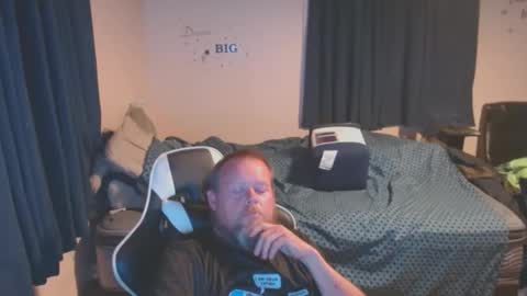 Snapshot of pecker40 chatting on February 14, 2025, 3:11 am pecker40 online show from February 14, 2025, 3:11 am