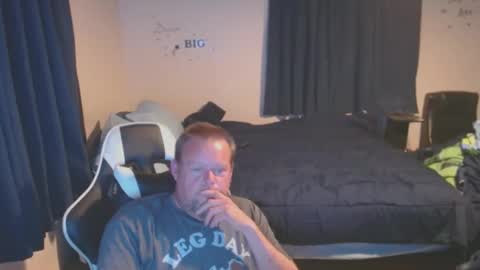 Snapshot of pecker40 chatting on February 23, 2025, 3:56 am pecker40 online show from February 23, 2025, 3:56 am