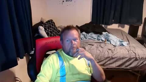 Snapshot of pecker40 chatting on November 14, 2025, 2:54 am pecker40 online show from November 14, 2025, 2:54 am