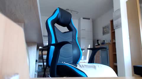 pedrodollo online show from March 18, 2026, 7:55 am