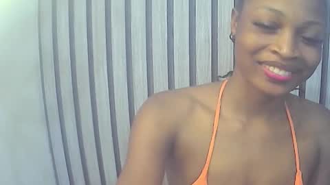 Lizzy online show from November 26, 2025, 12:33 am