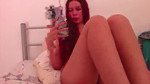 Snapshot of pelirroja_sexy chatting on April 5, 2026, 2:14 pm pelirroja_sexy online show from April 5, 2026, 2:14 pm