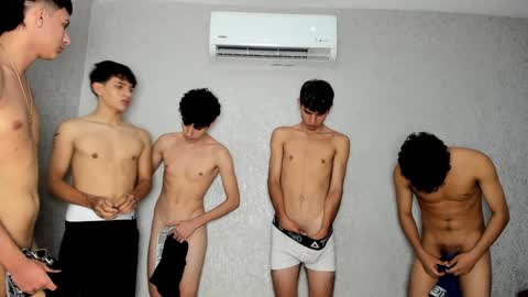 CAIN-19  ALLEN-18 RONALD-18 AUSTIN-18 MOD DANTE online show from January 29, 2025, 12:01 am