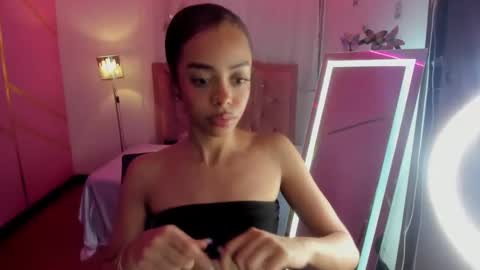 peneelopeecute online show from March 8, 2025, 1:17 am