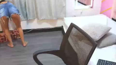 peneelopeecute online show from January 15, 2026, 8:56 pm