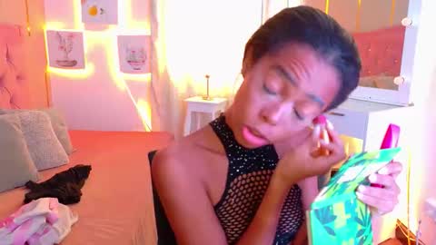 peneelopeecute online show from May 26, 2026, 7:54 pm