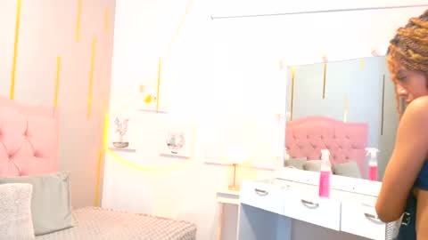 Snapshot of peneelopeecute chatting on July 20, 2026, 6:17 am peneelopeecute online show from July 20, 2026, 6:17 am