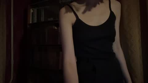 Snapshot of pennilinka chatting on March 23, 2026, 5:39 pm Alya online show from March 23, 2026, 5:39 pm